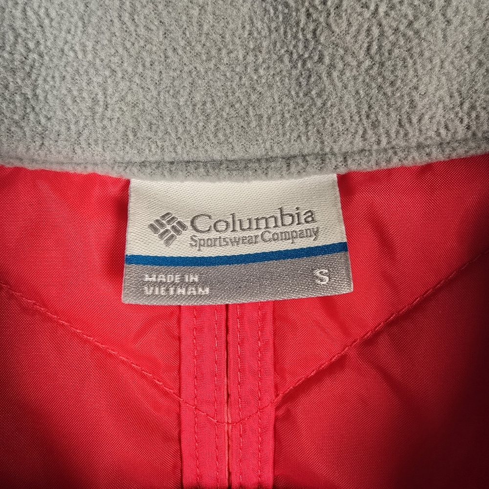 Columbia Women’s Coral and Gray Mix It Full Zip Quilted Vest Size Small - Picture 6 of 12